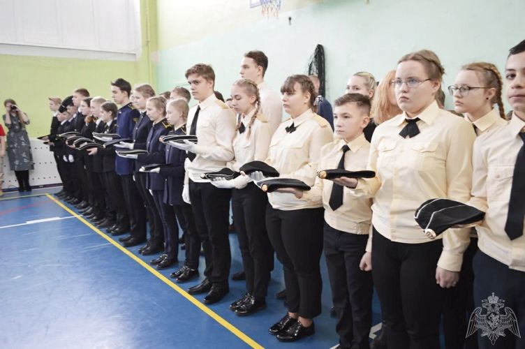 Сотрудники ОМОН управления Росгвардии по Архангельской области вошли в состав жюри на военно-спортивных соревнованиях
