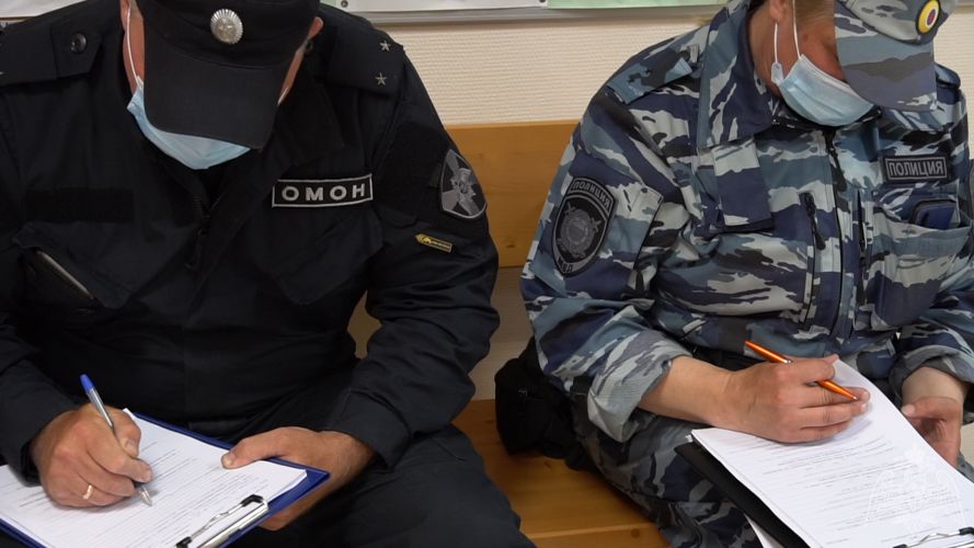 В Архангельской области сотрудники Росгвардии обследовали избирательные участки