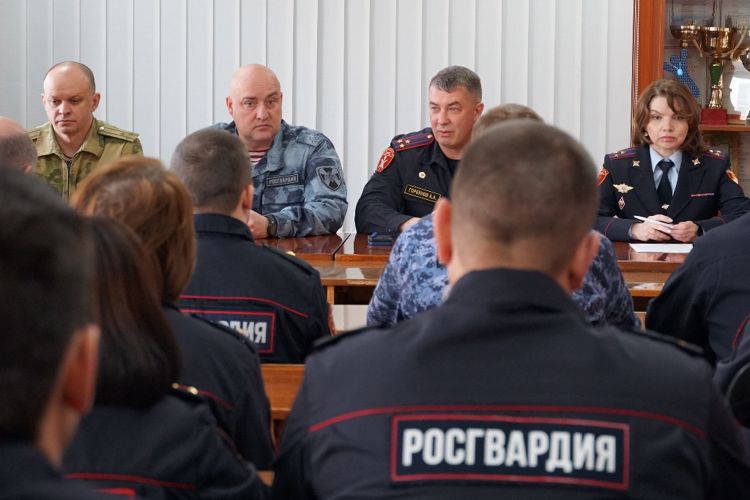 В Архангельске состоялись учебные сборы с сотрудниками лицензионно-разрешительных подразделений Росгвардии
