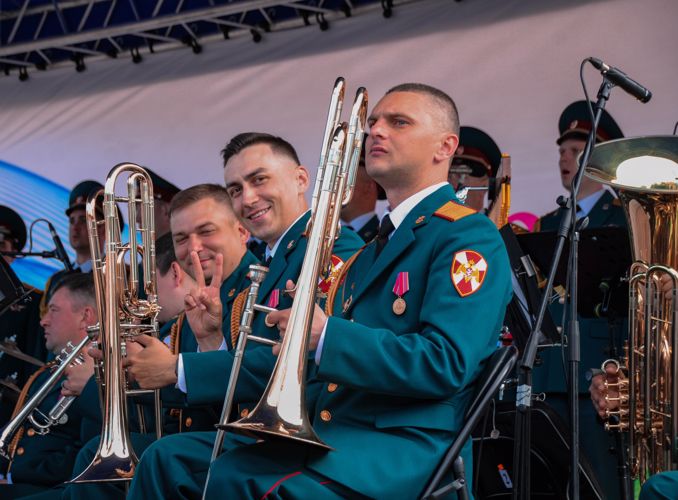 Военнослужащие ансамбля и оркестра Северо-Запада Росгвардии выступили с тремя концертами в Архангельской области