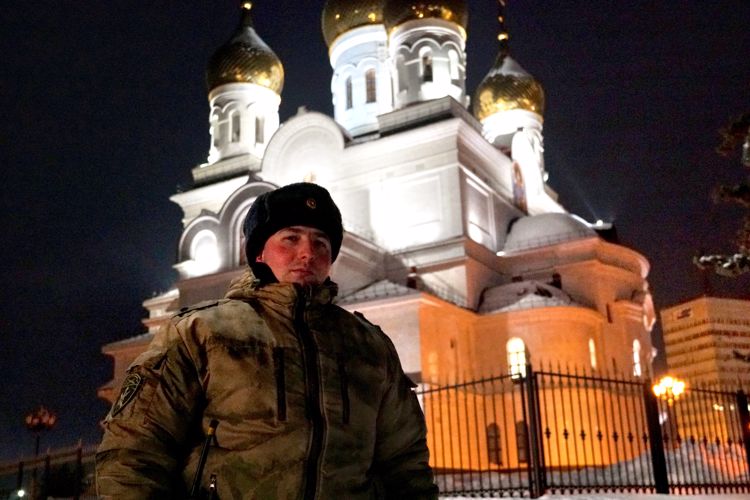 Росгвардейцы приняли участие в обеспечении безопасного празднования Рождества в Архангельске