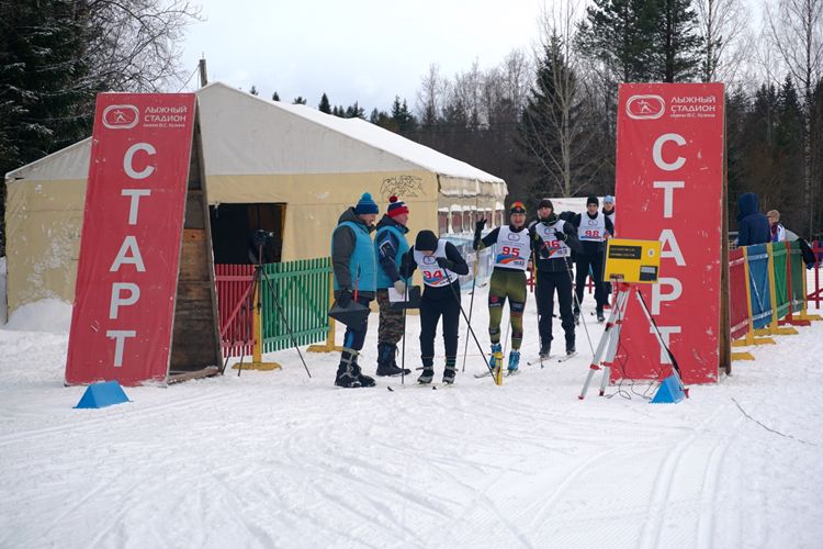 В Архангельской области разыграли комплекты медалей окружного чемпионата Росгвардии по лыжным гонкам