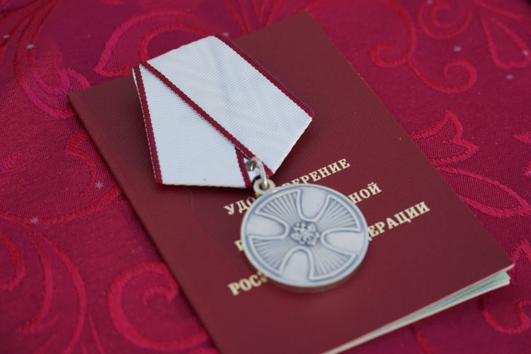 В Архангельске вручили государственные награды отличившимся в спецоперации росгвардейцам