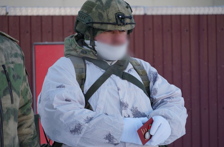 В Архангельске вручили государственные награды отличившимся в спецоперации росгвардейцам