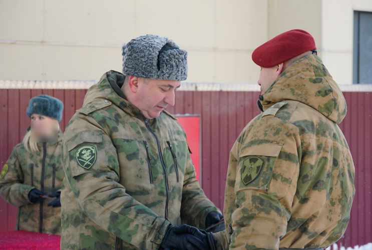 В Архангельске вручили государственные награды отличившимся в спецоперации росгвардейцам