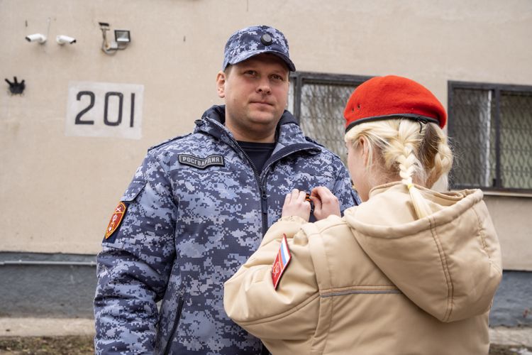 Росгвардейцы Архангельской области присоединились к всероссийской акции «Георгиевская ленточка»