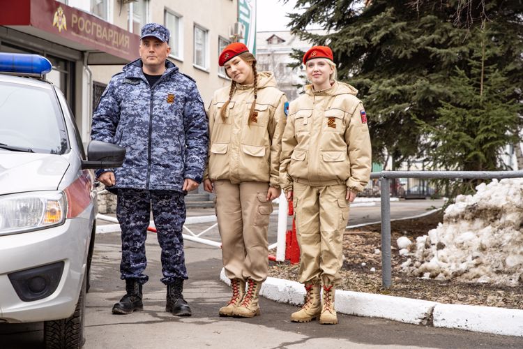 Росгвардейцы Архангельской области присоединились к всероссийской акции «Георгиевская ленточка»