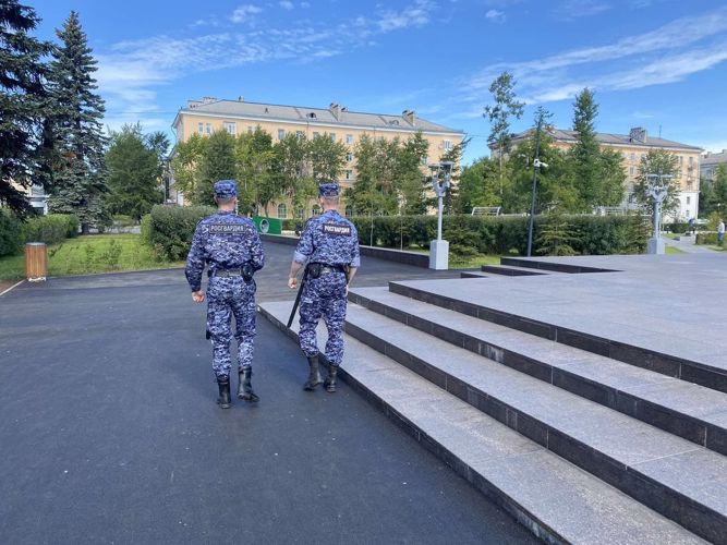 Представители Росгвардии приняли участия в праздновании Дня Военно-Морского Флота России