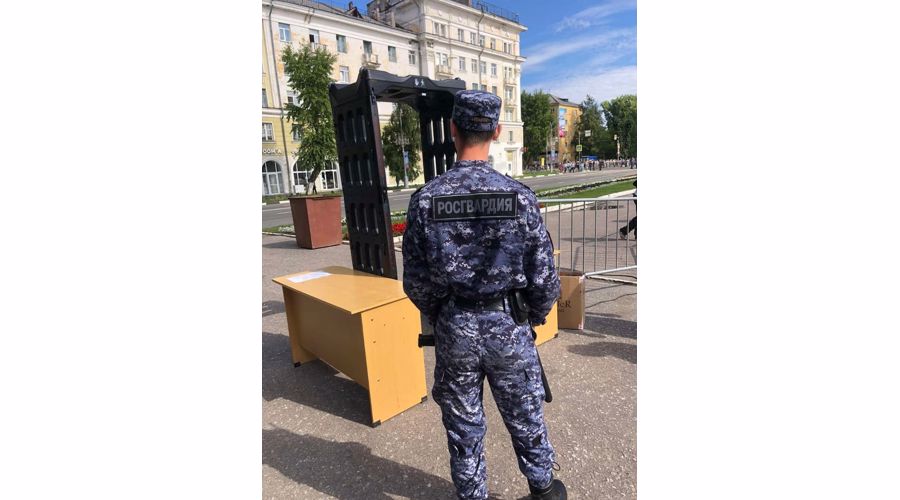 Представители Росгвардии приняли участия в праздновании Дня Военно-Морского Флота России