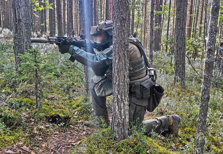 Бойцы спецподразделений Росгвардии провели боевое слаживание группы, убывающей в зону СВО