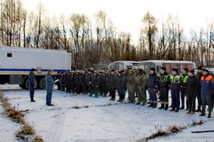 СОБР Росгвардии принял участие в тактико-специальной тренировке правоохранительных органов Поморья