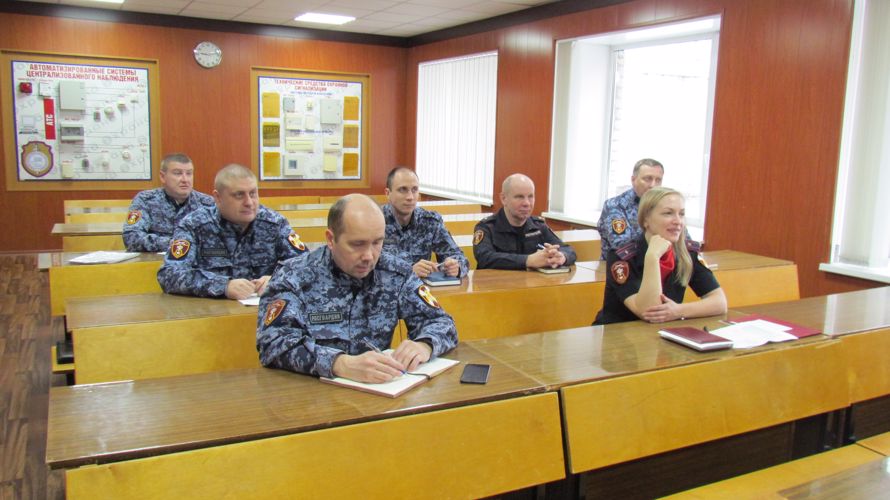 В Архангельске прошли сборы специалистов инженерно-технических подразделений УВО Росгвардии