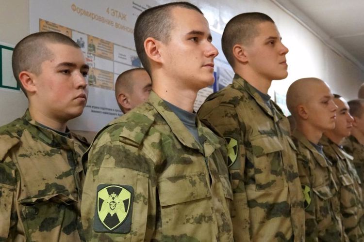 Призывники Архангельской области отправились служить в воинские части Росгвардии