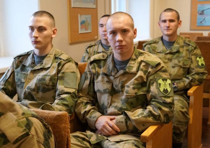 Призывники Архангельской области отправились служить в воинские части Росгвардии