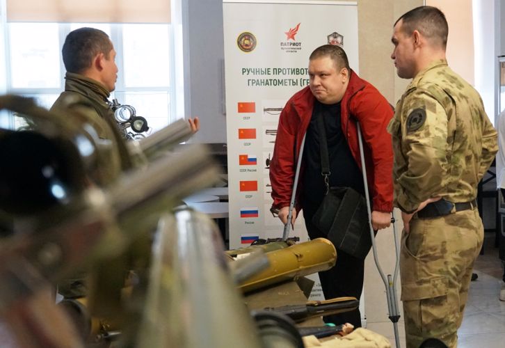 В Архангельске спецназовцы Росгвардии помогли организовать детский фестиваль бокса в память о погибших в СВО военнослужащих   