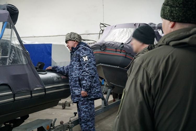 В Архангельске в территориальном управлении Росгвардии проведен смотр техники
