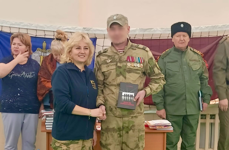 Военнослужащий архангельской Росгвардии стал приглашенным гостем на школьной игре