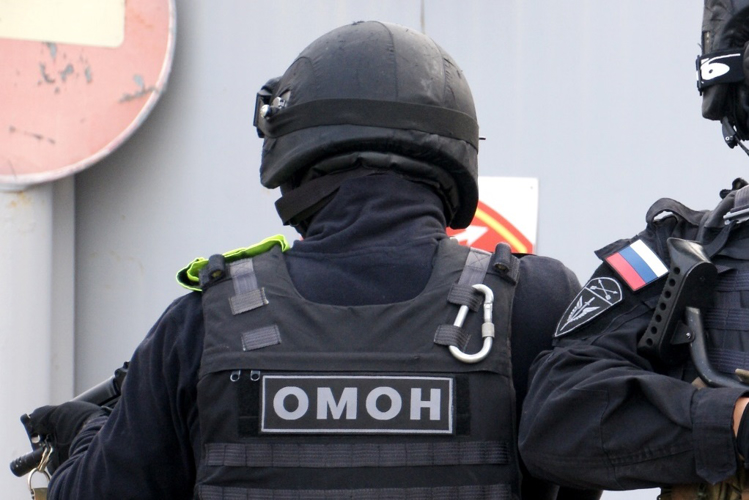При участии ОМОН «Скорпион» Росгвардии пресечена деятельность организованной группы, проводившей азартные игры