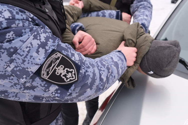 Наряд Росгвардии задержал скрывавшегося от суда северодвинца, обвиняемого в пяти кражах