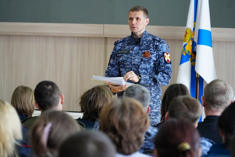 Росгвардейцы Архангельской области вместе с кадетами подшефных классов написали «Диктант Победы»