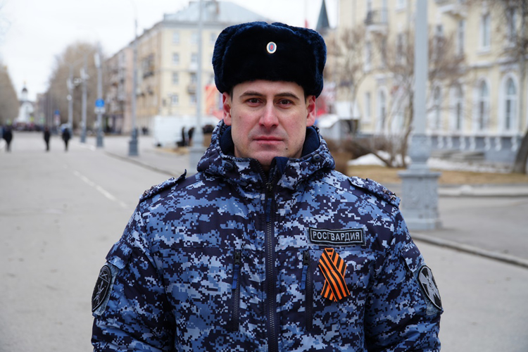 В День Победы представители Росгвардии Поморья приняли участие в памятно-торжественных мероприятиях и обеспечении безопасности
