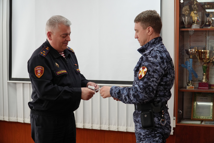 В Архангельской области определили лучшую группу задержания вневедомственной охраны Росгвардии