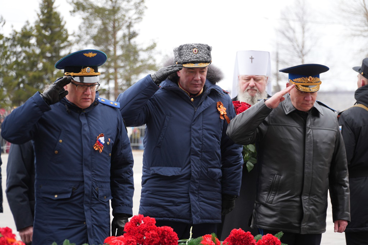В День Победы представители Росгвардии Поморья приняли участие в памятно-торжественных мероприятиях и обеспечении безопасности