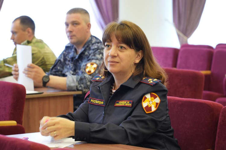 В Архангельске сотрудники и военнослужащие Росгвардии написали диктант по русскому языку