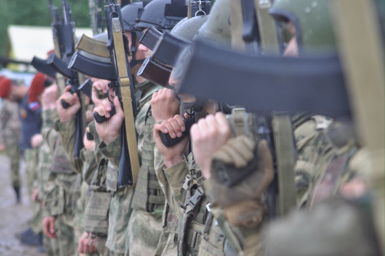 В Архангельске завершились всероссийские испытания на право ношения крапового берета Росгвардии