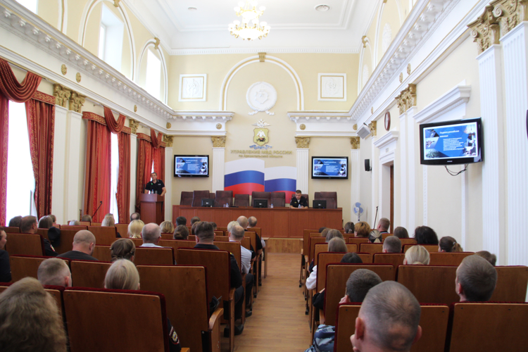 Замначальника управления Росгвардии выступил с лекцией в УМВД России по Архангельской области