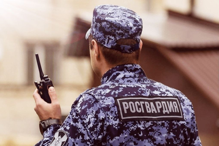 В гостинице Архангельска наряд Росгвардии задержали нетрезвого дебошира