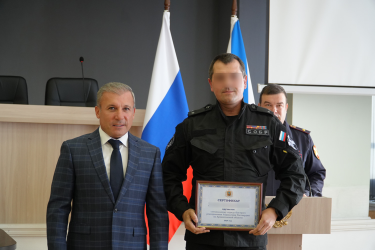 Правительство Архангельской области передало Управлению Росгвардии очередную партию спецтехники и снаряжения