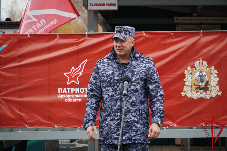 В Архангельске прошли соревнования для школьников на призы начальника областного управления Росгвардии  