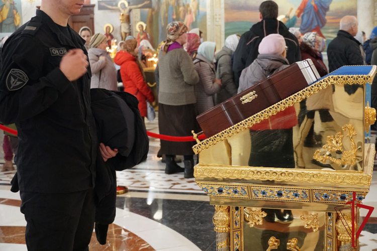 В Архангельске росгвардейцы приняли участие в Божественной литургии