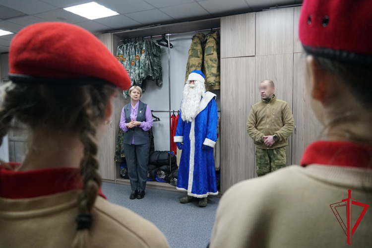 В Архангельске военнослужащие отряда «Ратник» Росгвардии провели детский турнир по стрельбе из пневматической винтовки