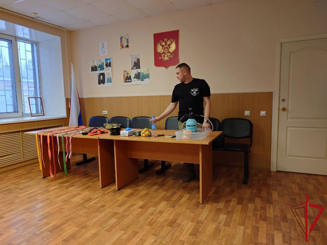 В Мирном с сотрудниками вневедомственной охраны Росгвардии проведены занятия по тактической медицине