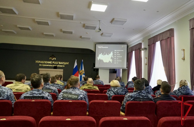 В Архангельске росгвардейцы посмотрели прямую линию Президента Российской Федерации