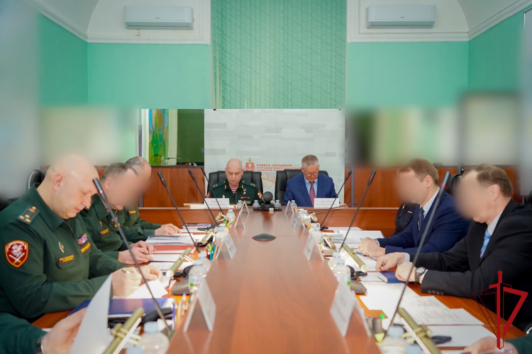 Начальник тероргана и командир архангельского отряда спецназа приняли участие в заседании оперативного штаба Северо-Западного округа Росгвардии