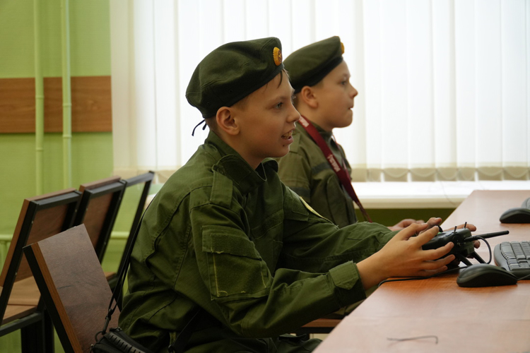 В Архангельске состоялся слёт учащихся подшефных областному управлению Росгвардии классов