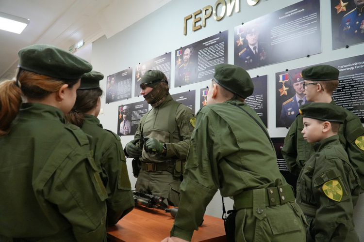 В Архангельске состоялся слёт учащихся подшефных областному управлению Росгвардии классов