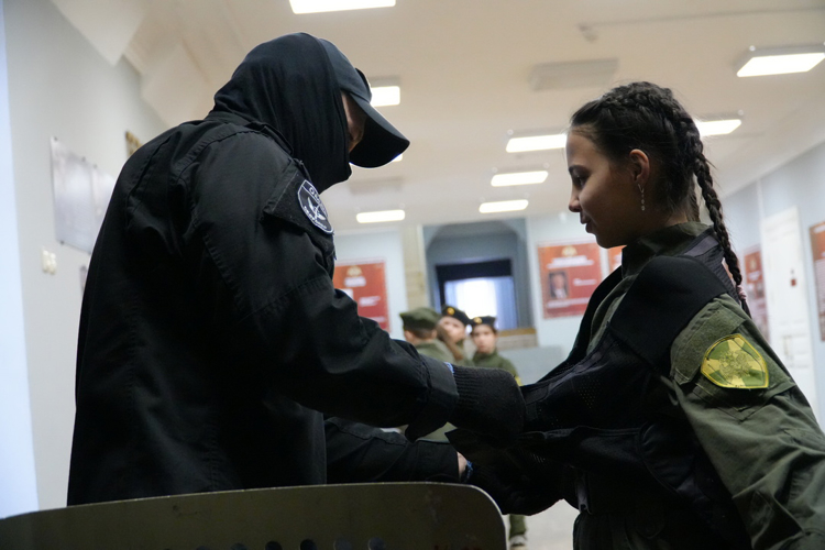 В Архангельске состоялся слёт учащихся подшефных областному управлению Росгвардии классов