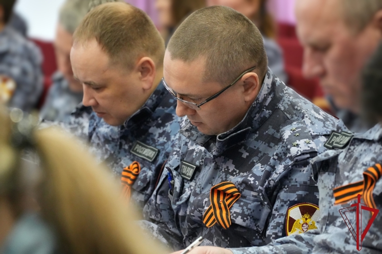 Росгвардейцы Поморья вместе с кадетами подшефных классов приняли участие в историко-патриотической акции