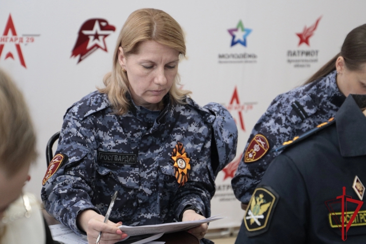 Росгвардейцы Поморья вместе с кадетами подшефных классов приняли участие в историко-патриотической акции