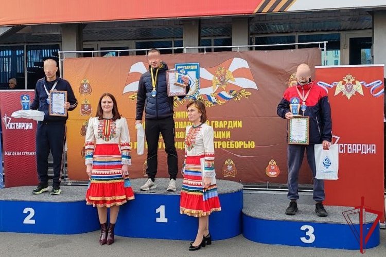 Военнослужащий Росгвардии Поморья одержал победу на всероссийском чемпионате по летнему офицерскому троеборью