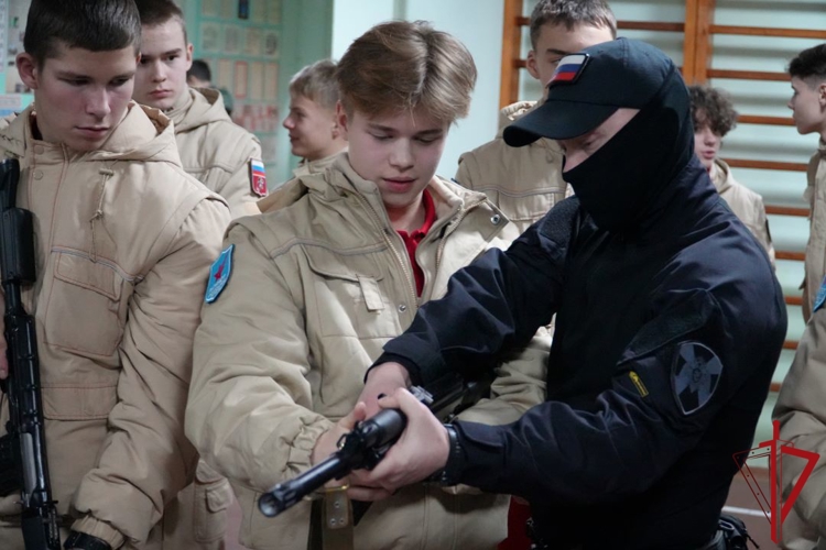 Архангельский ОМОН «Скорпион» Росгвардии провёл день открытых дверей