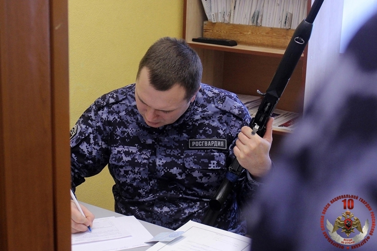 Росгвардейцы Архангельской области за неделю изъяли 37 ружей и более 180 раз выезжали по «тревоге»