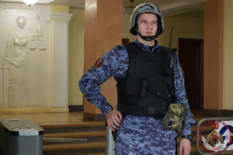 Росгвардейцы Поморья за неделю пресекли 95 правонарушений и задержали троих подозреваемых в преступлениях