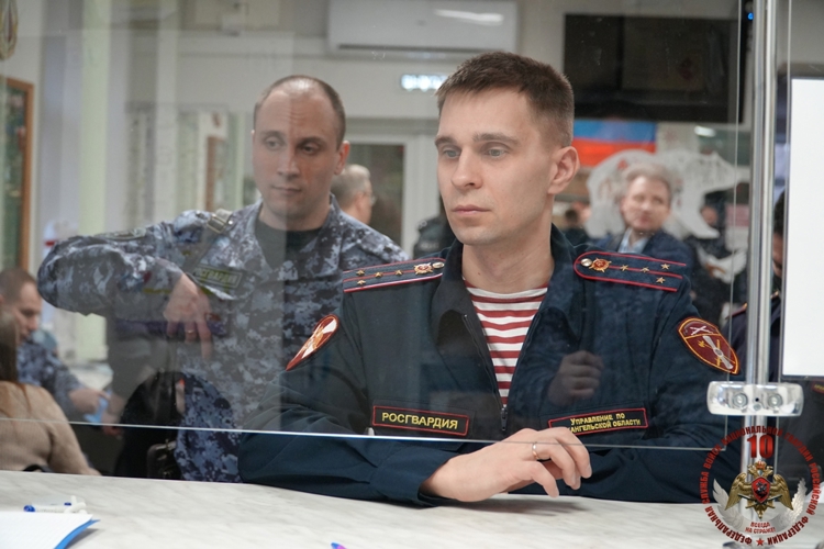 Росгвардейцы Архангельской области приняли участие в донорской акции, приуроченной к празднованию 10-летия ведомства