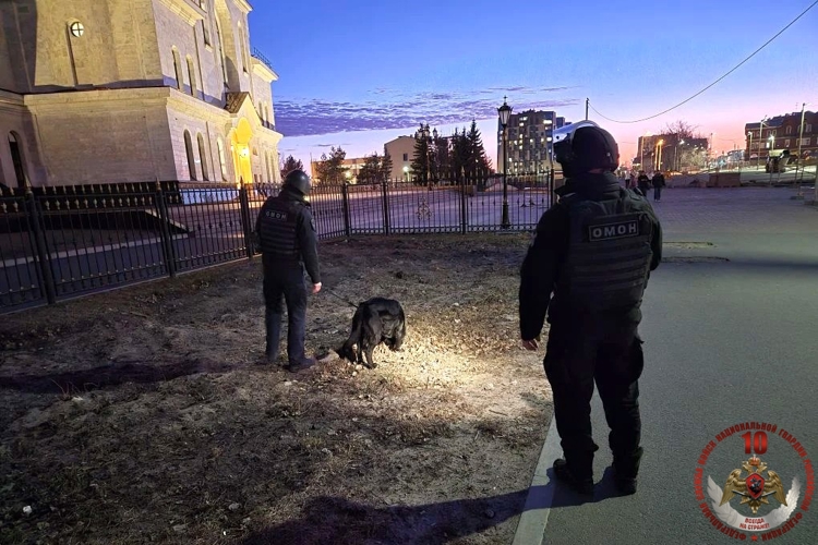 Росгвардейцы Поморья приняли участие в охране общественного порядка на празднике Пасхи