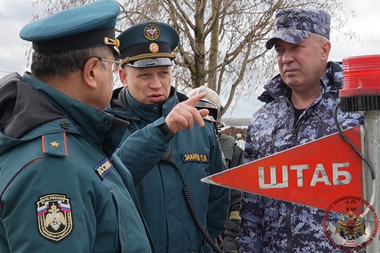 В Архангельске на объекте Росгвардии прошли межведомственные пожарно-тактические учения